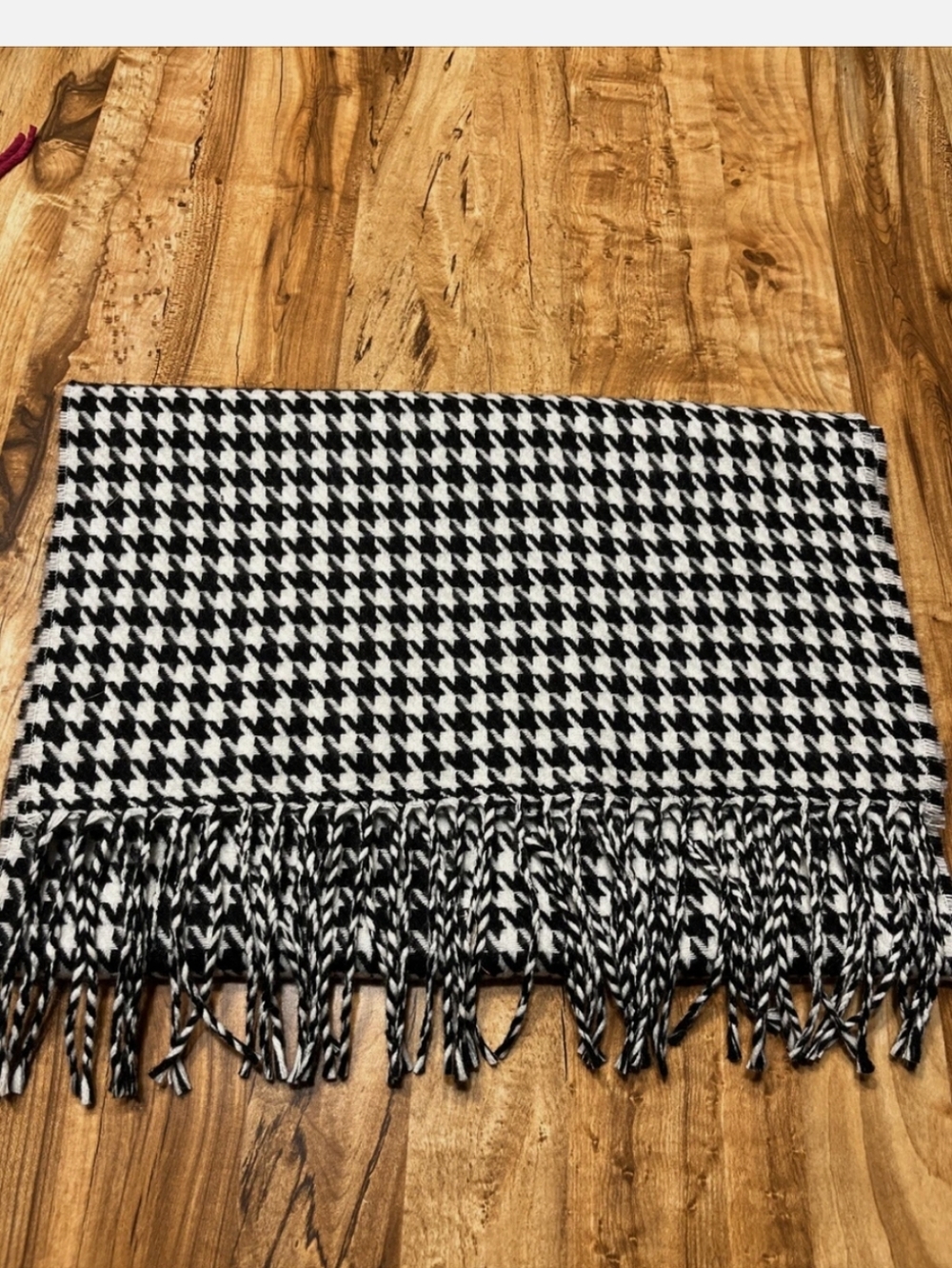 Black & White Houndstooth Fringe Scarf Cashmere Feel Italian Design